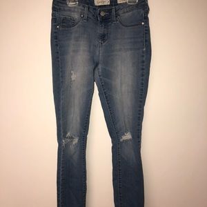 Jessica Simpson kiss me super skinny jeans
